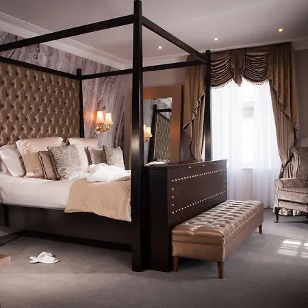 Talbot 4* Cork